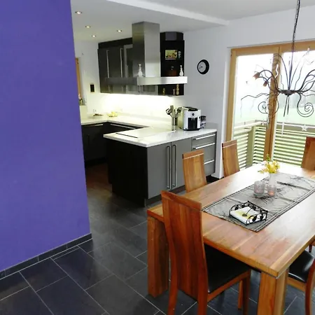Panorama- Appartement-fewo- Dusche Oder Bad- Wc 7-bettwohnung By Interhome * Zweisimmen