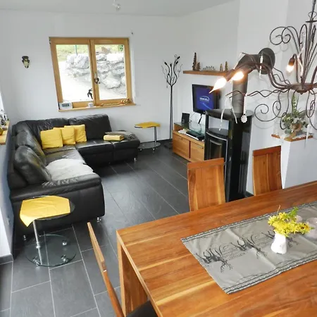 Panorama- Appartement-fewo- Dusche Oder Bad- Wc 7-bettwohnung By Interhome Апартаменты *