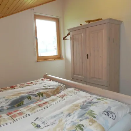 Panorama- Appartement-fewo- Dusche Oder Bad- Wc 7-bettwohnung By Interhome Zweisimmen